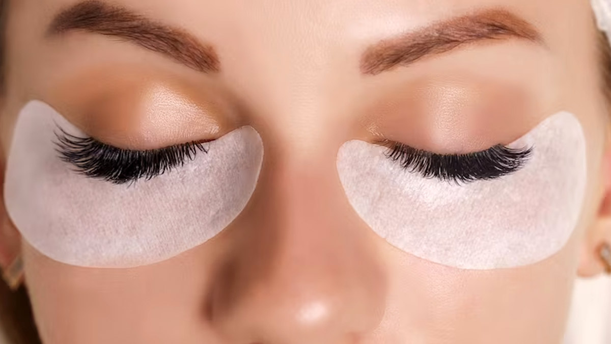 Eyelash Growth Tips How to Achieve Fuller Lashes Naturally