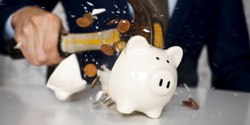 How to Avoid Cash Flow Problems in Your First Year of Business